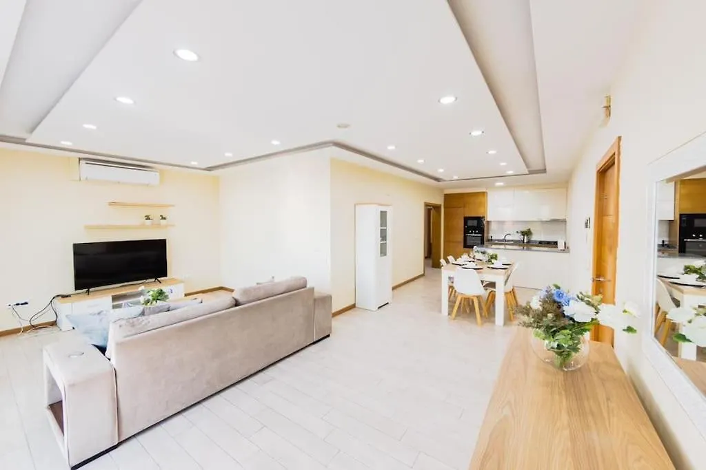 Jet Ap & Car 22 Apartment Praia